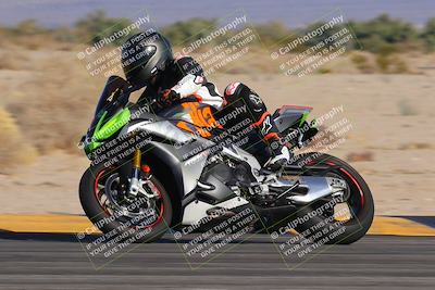 media/Dec-15-2023-Apex Assassins (Fri) [[91f19fb1c7]]/Trackday 2/Session 4 (Turn 16)/